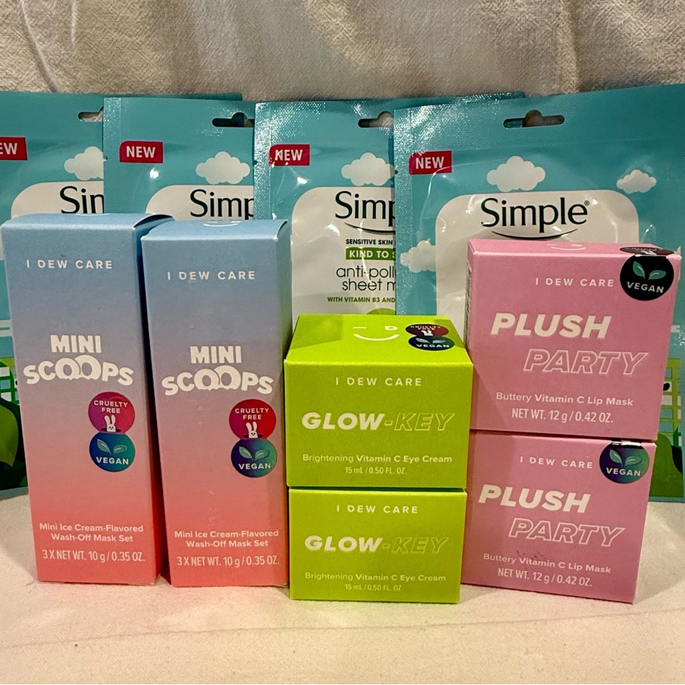 AMAZING BUNDLE Of Korean Facial “I Dew Care” - Picture 1 of 3
